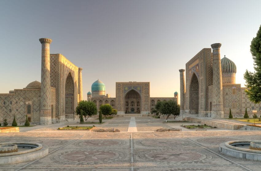  Historical Landmarks of Samarkand: A Guide to Architectural Treasures