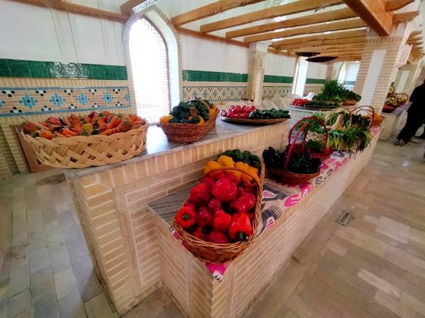 "Ethnographic Park 'Eternal City,' Samarkand: Showcasing Over 100 Cultural Exhibits and Traditional Crafts"